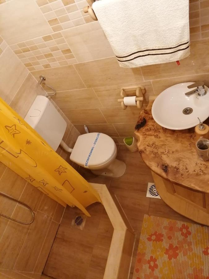 Apartmani Žuti Leptir Vrdnik Exterior foto